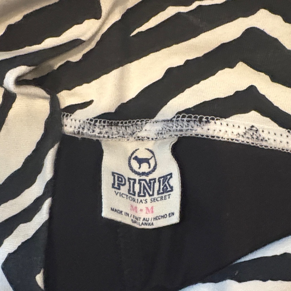 PINK Victoria's Secret Zebra Print Kids Leggings - Picture 3 of 3